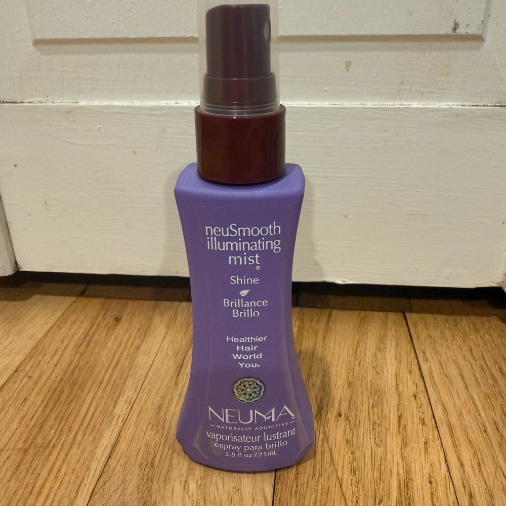 Hair shine spray NWOT never‎ used